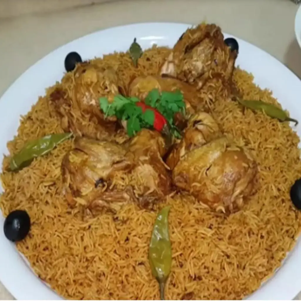 مضغوط دجاج مع رز